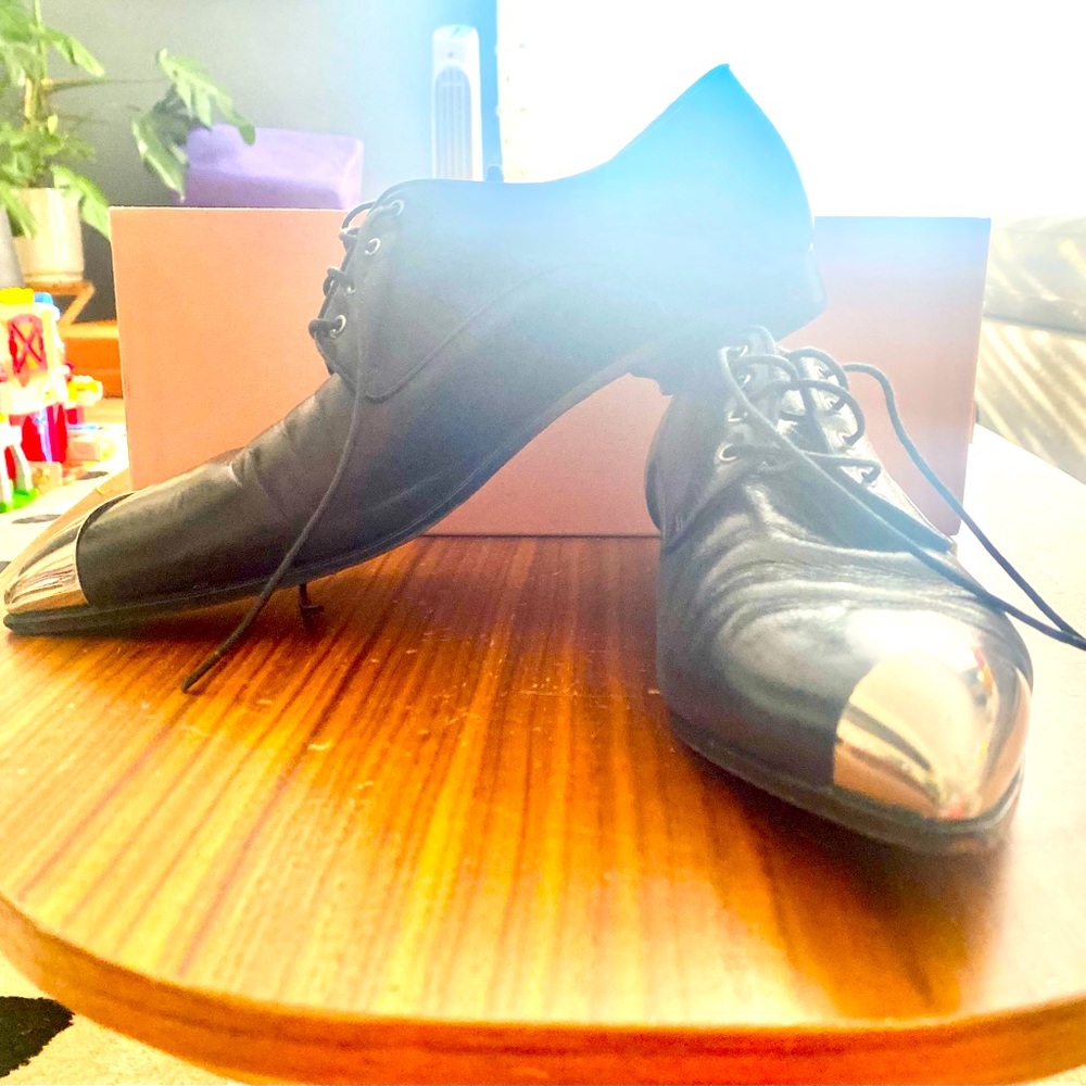 RARE Miu Miu Black Leather Pointed Toe Oxfords with Silver Metal Toe Cap EU 37 - Picture 6 of 6